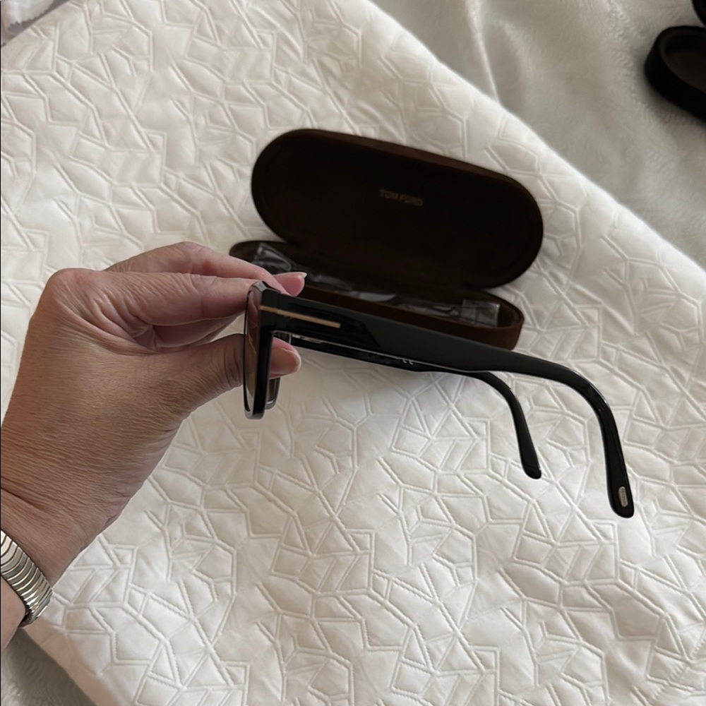 Tom Ford Black Sunglasses with Case - Picture 2 of 7